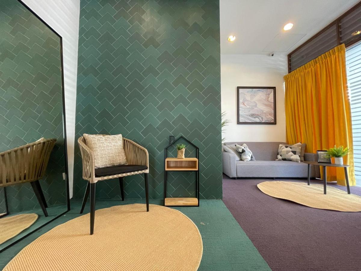 Отель The Assembly Place, A Co-Living At Mayo Сингапур Экстерьер фото